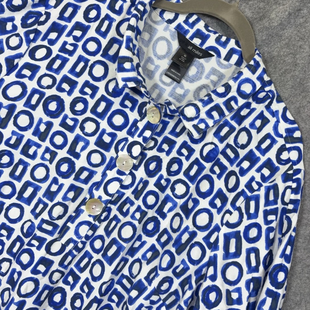 Ali Miles Blouse Womens XL Blue Geometric 1/4 Button Textured Tie Cuff